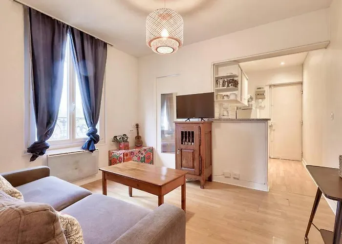 Appartement Fonctionnel Et Equipe Bagneux