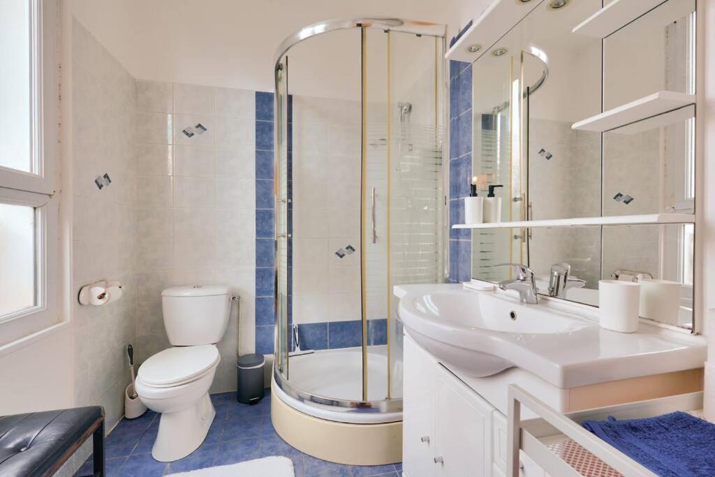Apartment Fonctionnel Et Equipe Bagneux