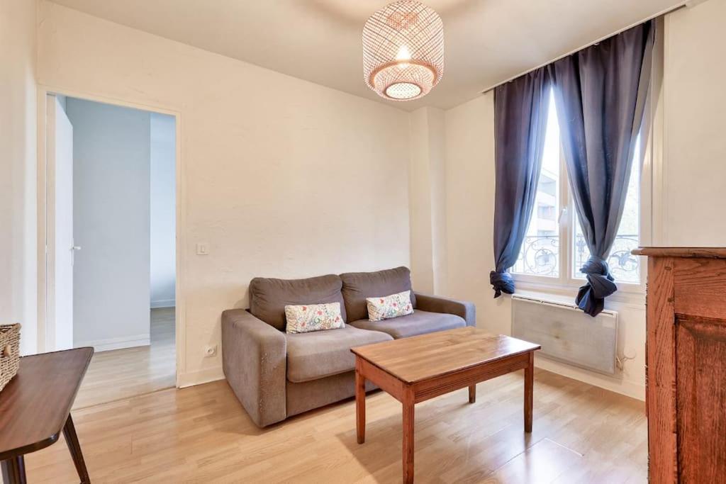 Apartment Fonctionnel Et Equipe Bagneux